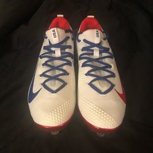 Nike Lunarlon USA cleats